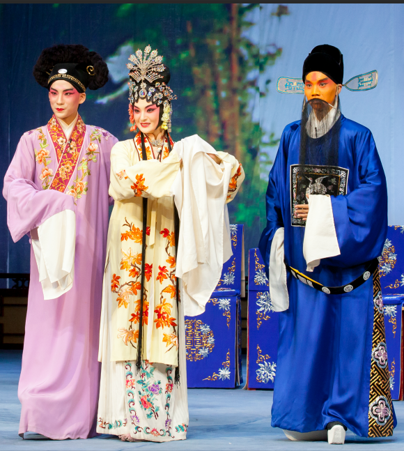 天津站珍珠衫青年演出团