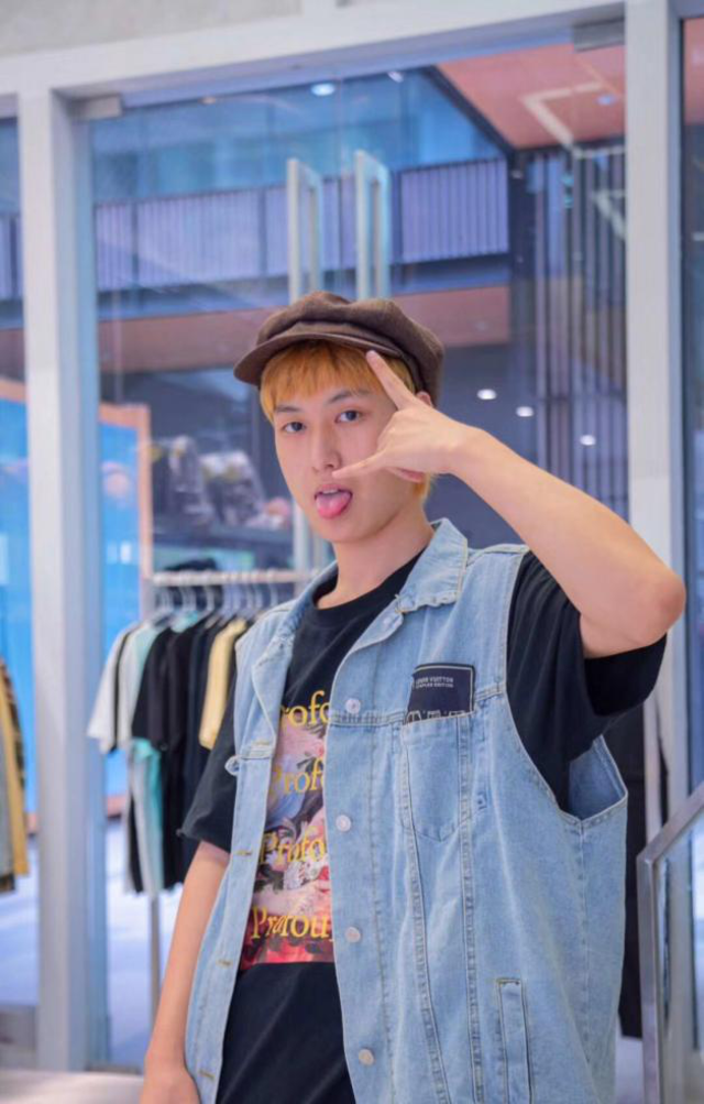 广州站piggy小著不喜欢下雨天2020个人专场巡演lvh