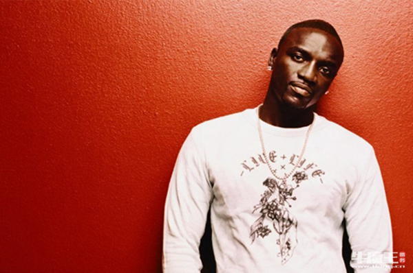 美国乐坛传奇人物 当今炙手可热的艺人和制作人 在欧美流行音乐市场有