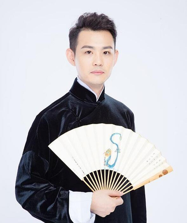 Image: https://img0.tking.cn/assets/img/iic44dYia2.jpg 【上海站】超燃LIVE 2018“相声新势力”卢鑫玉浩相声专场