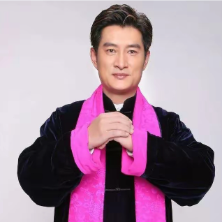 黄安头像